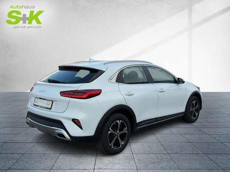 Gebraucht Kia XCeed Vision 141 PS (103 kW) 2022 Weiß SUV