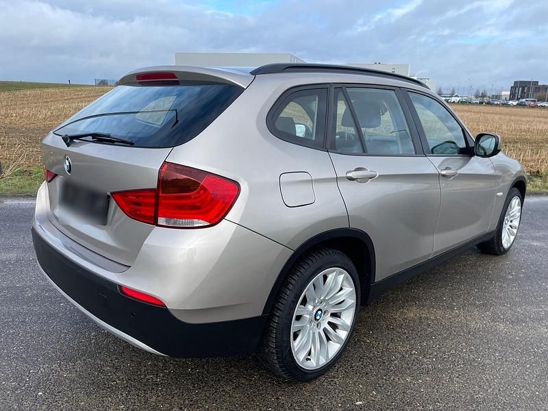 Gebraucht BMW X1 150 PS (110 kW) 2010 Braun SUV