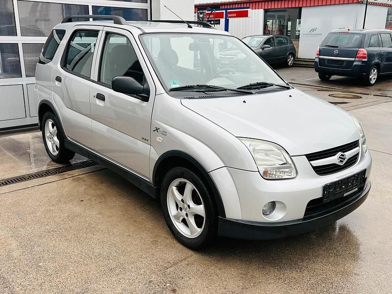 Gebraucht Suzuki Ignis 94 PS (69 kW) 2005 Silber Kleinwagen