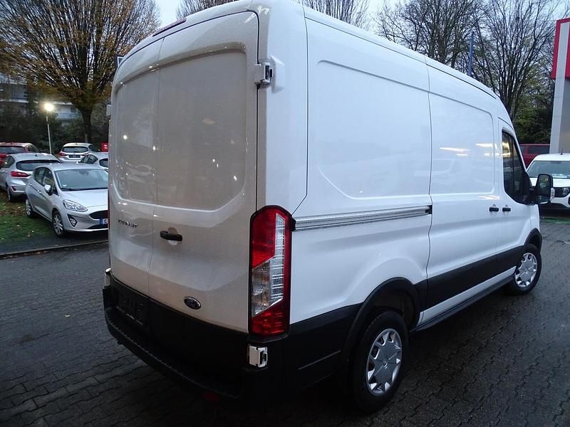 Neu Ford Transit Trend 131 PS (96 kW) 2025 Weiß Van