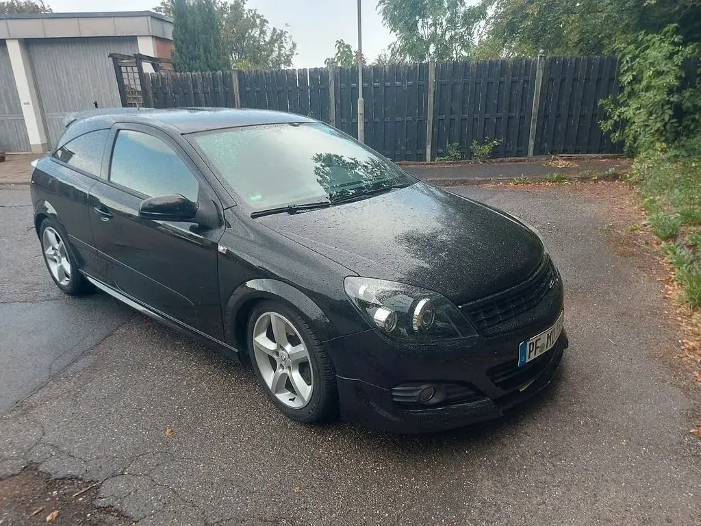 Gebraucht Opel Astra GTC 200 PS (147 kW) 2006 Coupé