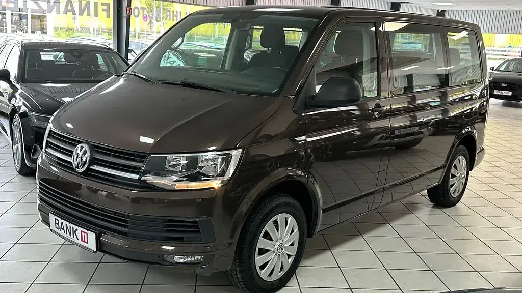 Gebraucht VW T6 150 PS (110 kW) 2018 Braun Van