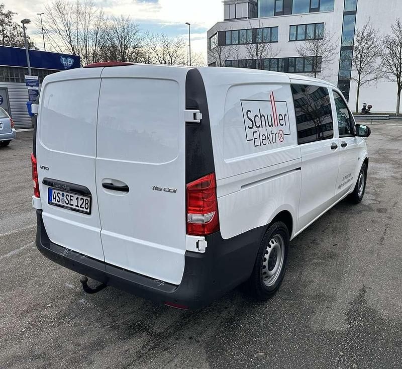 Gebraucht Mercedes Vito 163 PS (119 kW) 2021 Weiß Van