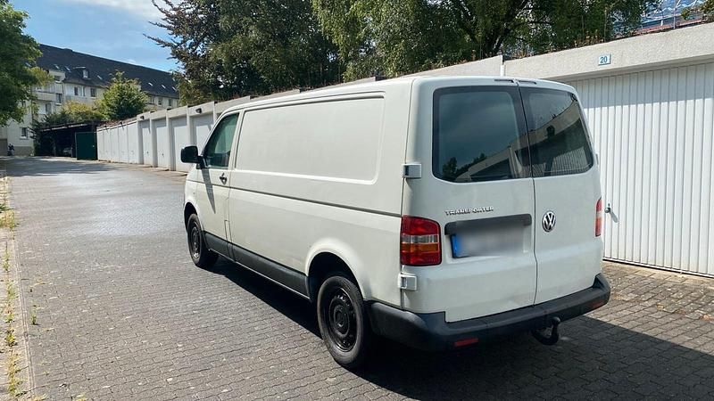 Weiß Gebraucht 2007 VW T5 Van | 7.200 € (Guter Preis) - Bild 1/4