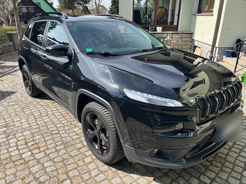 Gebraucht Jeep Cherokee Night Eagle 200 PS (147 kW) 2016 Schwarz SUV