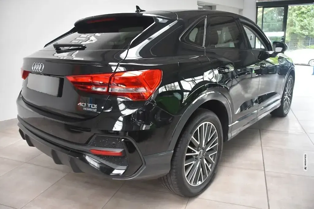 Gebraucht Audi Q3 Sportback S-Line 200 PS (147 kW) 2022 Schwarz metallic SUV