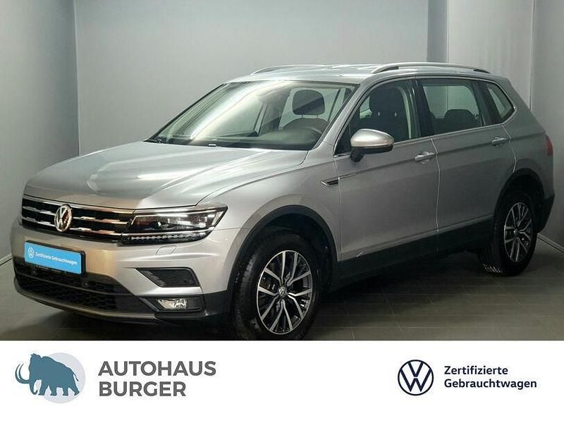 Pyritsilber (metallic) Gebraucht 2020 VW Tiguan Allspace Comfortline SUV | 27.870 € (Guter Preis) - Bild 1/4