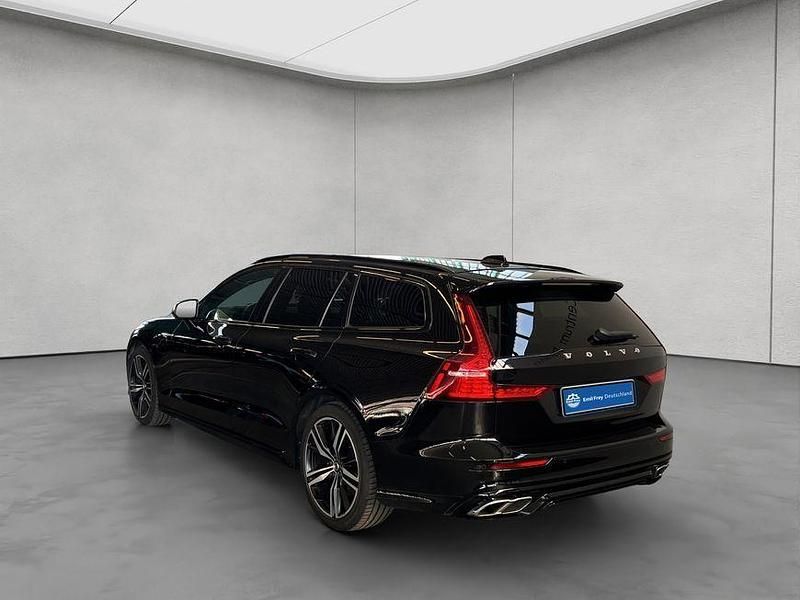 Gebraucht Volvo V60 R-Design 303 PS (222 kW) 2020 Schwarz Kombi