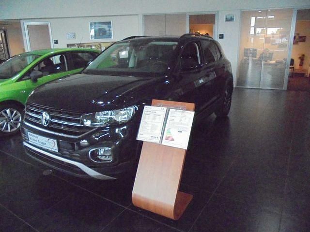 Schwarz Gebraucht 2022 VW T-Cross Active SUV | 17.790 € (Guter Preis) - Bild 1/4