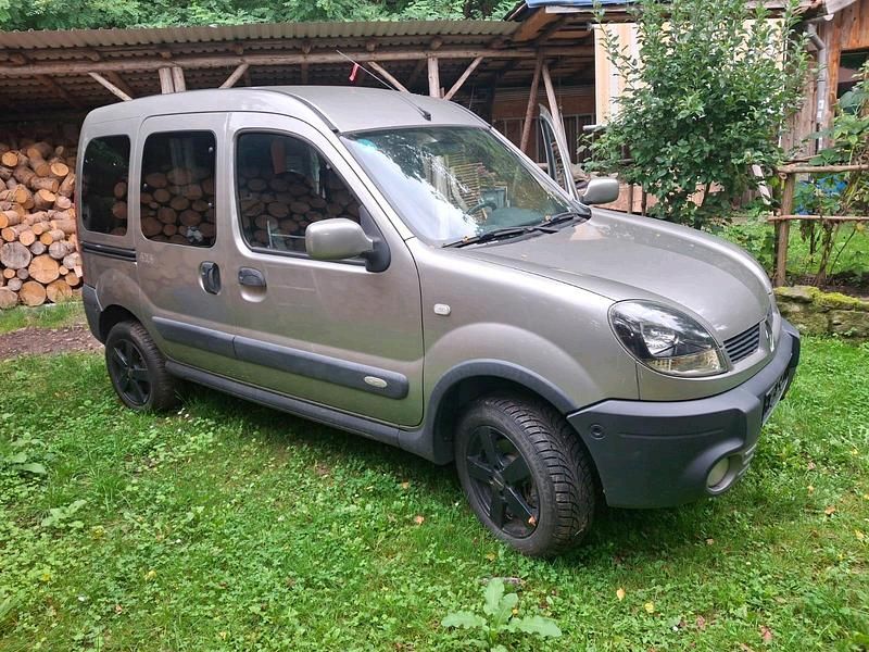 Grau Gebraucht 2005 Renault Kangoo Van / Kleinbus | 4.500 € - Bild 1/4