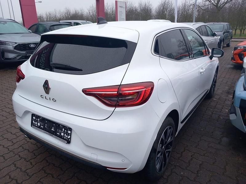 Gebraucht Renault Clio V Techno 91 PS (66 kW) 2023 Arktis weiß