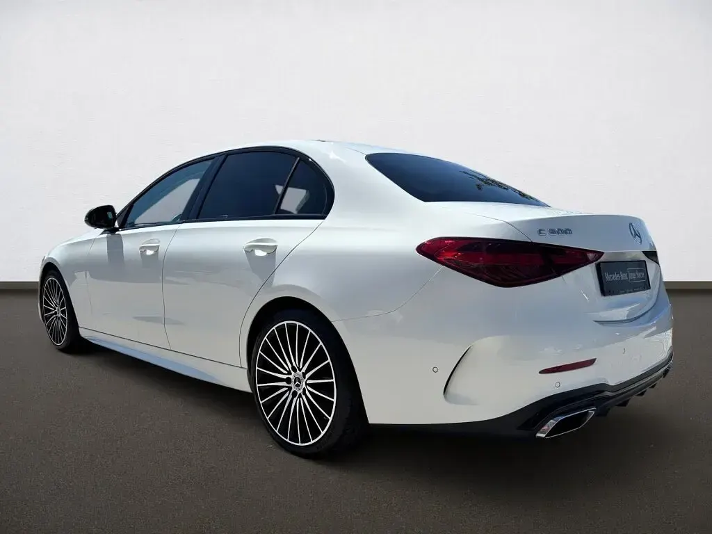 Gebraucht Mercedes C300 AMG 258 PS (189 kW) 2022 Unilack polarwei Limousine