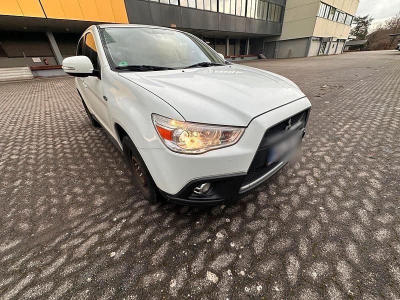 Gebraucht Mitsubishi ASX Edition 117 PS (86 kW) 2011 Weiß SUV