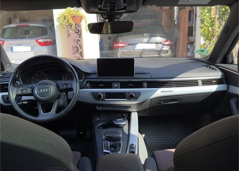 Gebraucht Audi A4 Sport 218 PS (160 kW) 2016 Schwarz Kombi