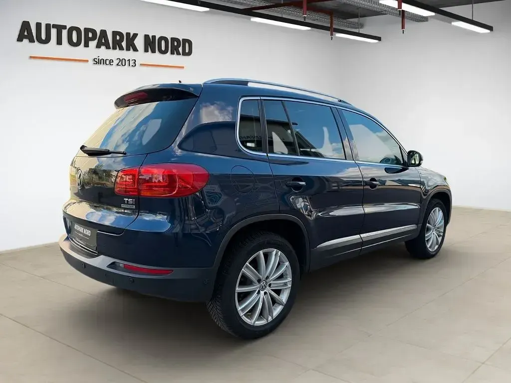 Gebraucht VW Tiguan Life 122 PS (89 kW) 2014 Blau SUV