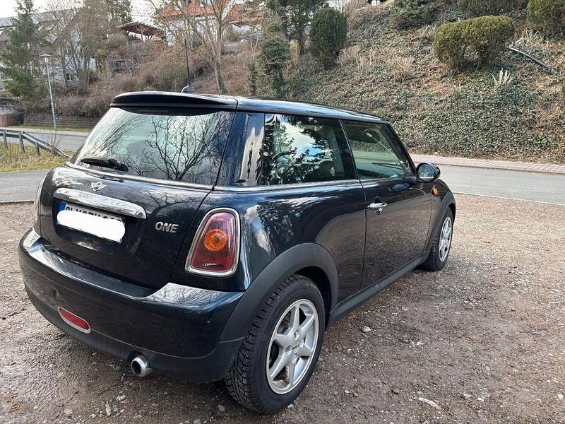 Usata Mini ONE 95 CV (69 kW) 2008 Nero Utilitaria