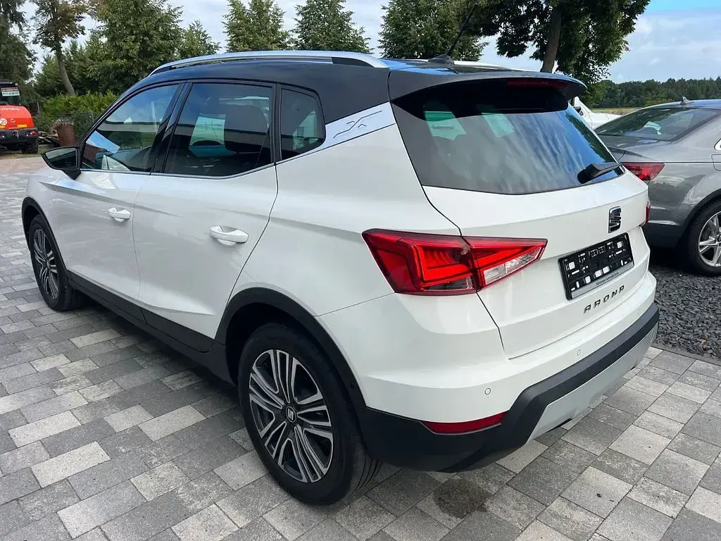 Gebraucht Seat Arona XCELLENCE 116 PS (85 kW) 2020 Weiß SUV
