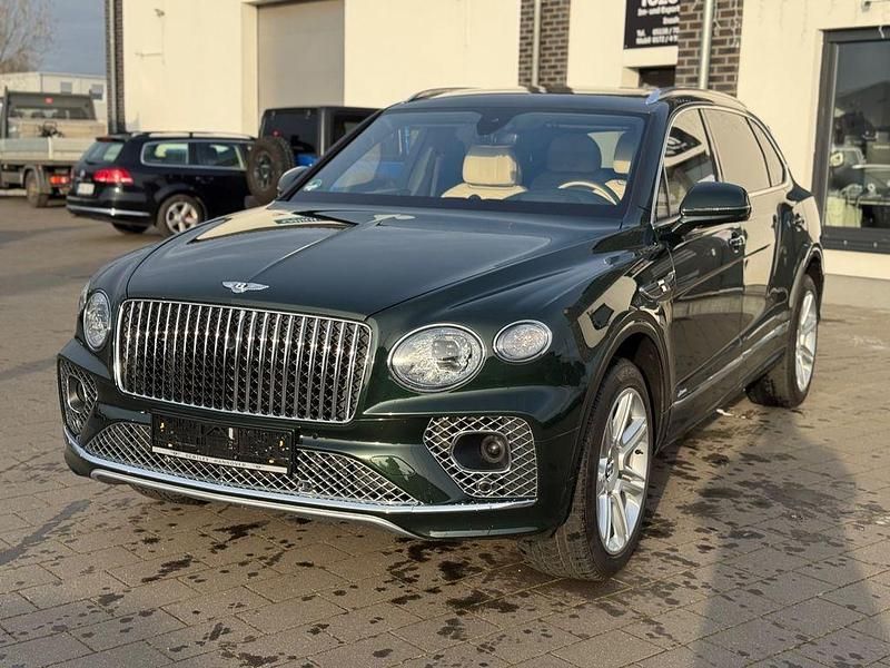 Gebraucht Bentley Bentayga 549 PS (403 kW) 2022 Grün SUV