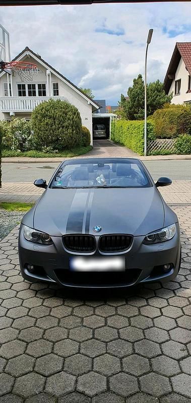 Gebraucht BMW 335 Cabriolet 306 PS (225 kW) 2008 Grau Cabrio
