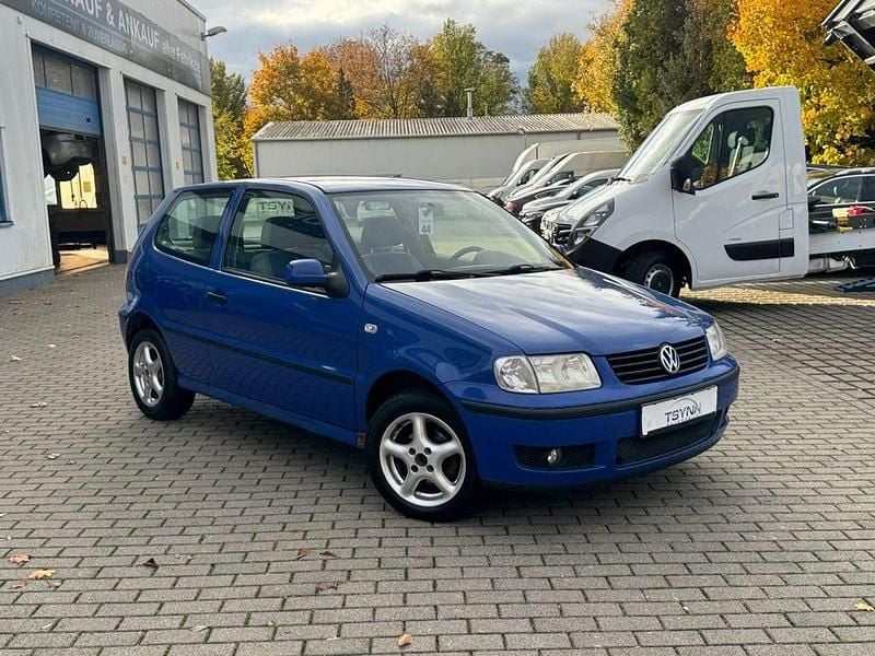 Blau Gebraucht 2001 VW Polo Kleinwagen | 650 € (Superpreis) - Bild 1/4