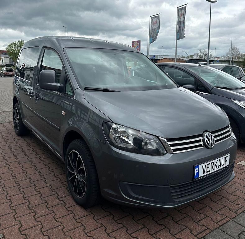 Gebraucht VW Caddy Trendline 102 PS (75 kW) 2012 Grau Van / Kleinbus
