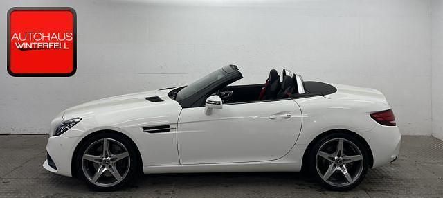 Gebraucht Mercedes SLC200 AMG 184 PS (135 kW) 2018 Polarweiss Cabrio