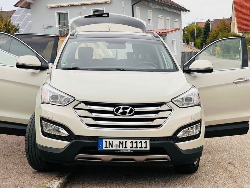 Beige Gebraucht 2015 Hyundai Santa Fe Premium SUV | 13.980 € (Guter Preis) - Bild 1/4