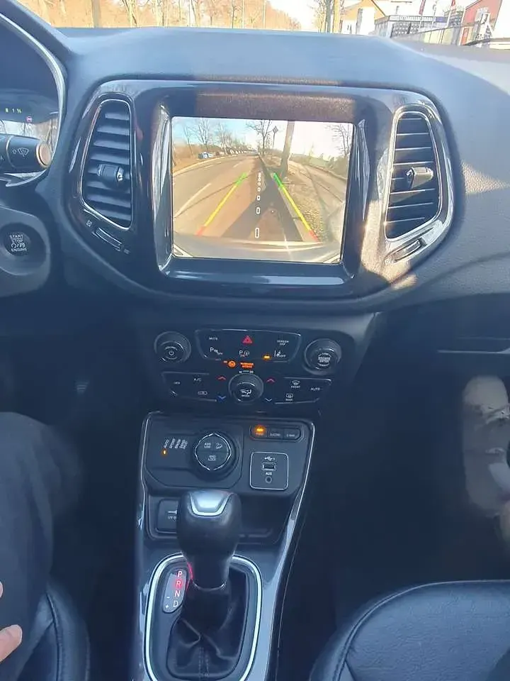 Gebraucht Jeep Compass 179 PS (131 kW) 2021 Grau SUV