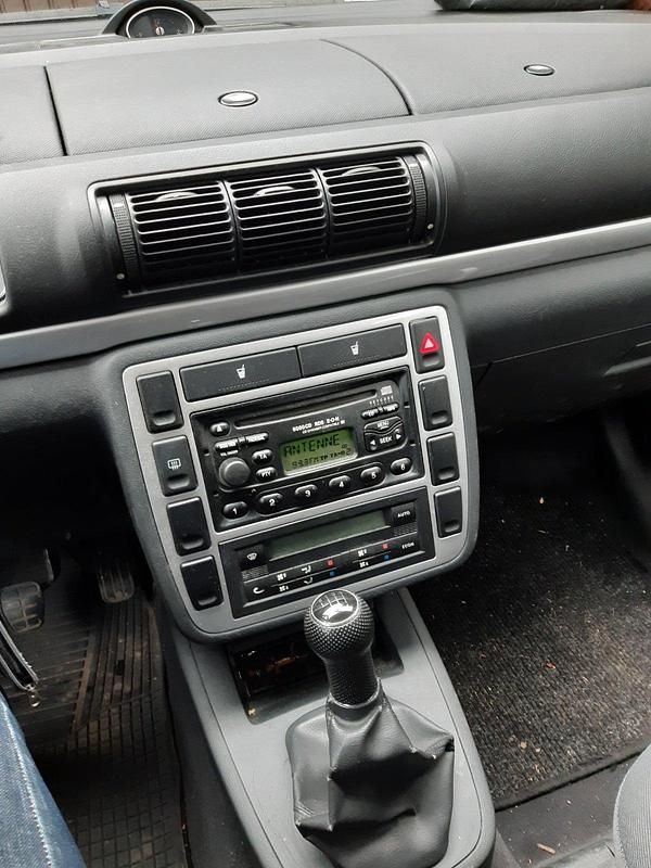 Gebraucht Ford Galaxy Trend 131 PS (96 kW) 2006 Silber Van / Kleinbus