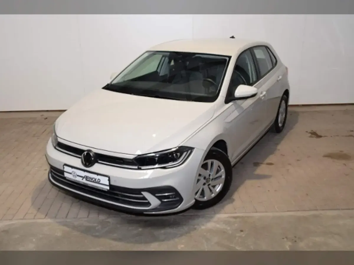 Gebraucht VW Polo Style 95 PS (69 kW) 2022 Ascotgrau Kleinwagen