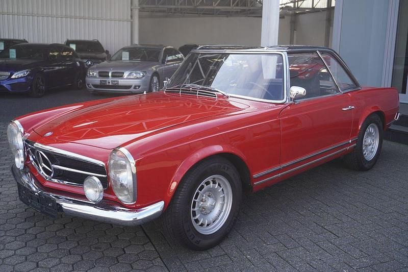 Gebraucht Mercedes 230 150 PS (110 kW) 1965 Rot Cabrio