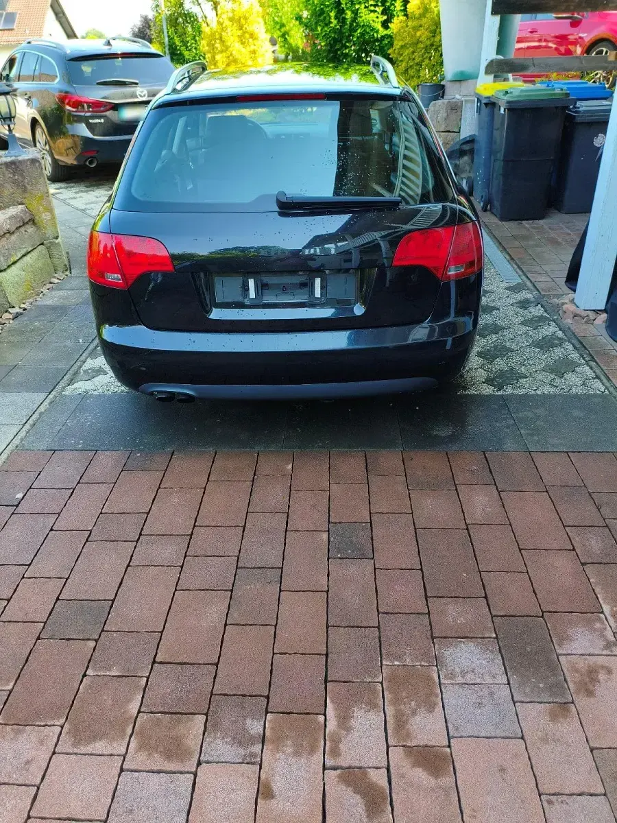 Gebraucht Audi A4 140 PS (102 kW) 2007 Schwarz Kombi