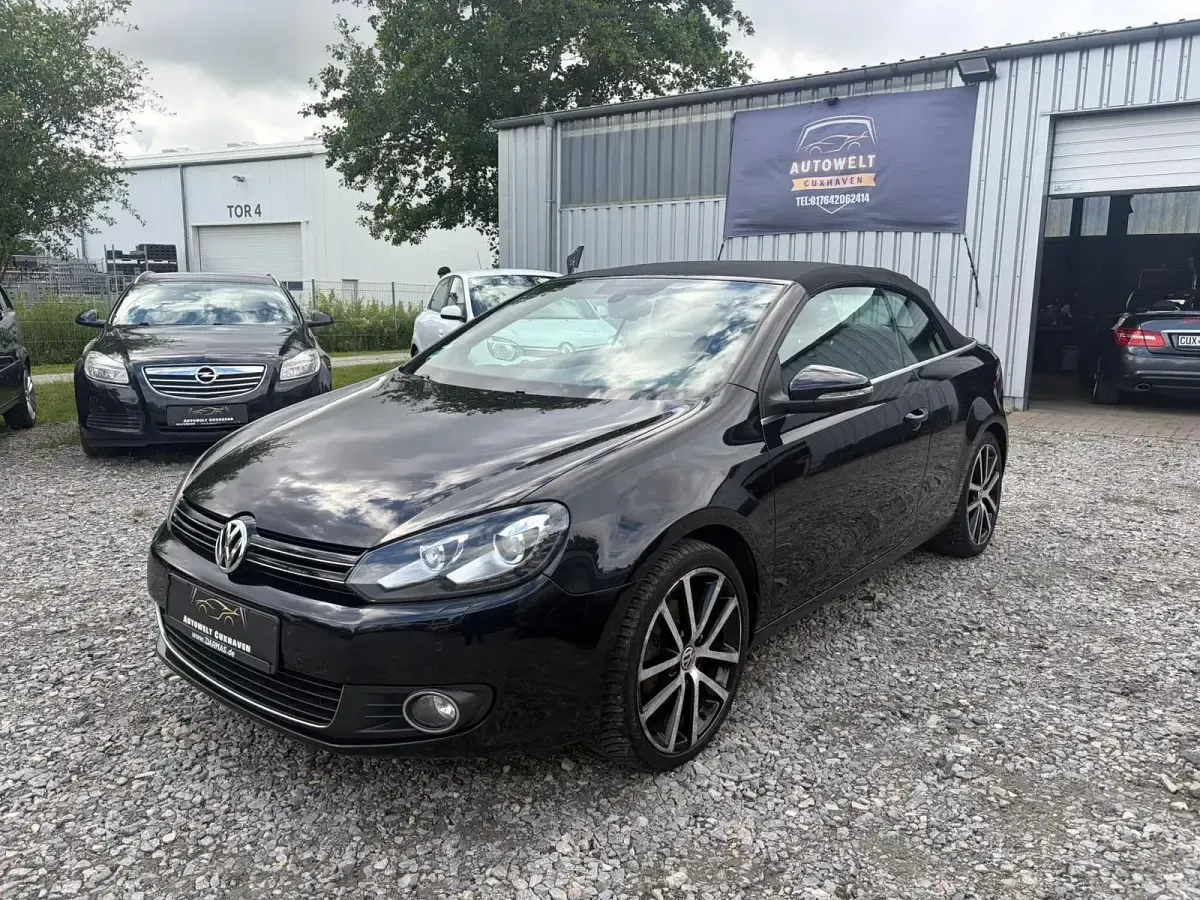 Gebraucht VW Golf 105 PS (77 kW) 2011 Schwarz Cabrio