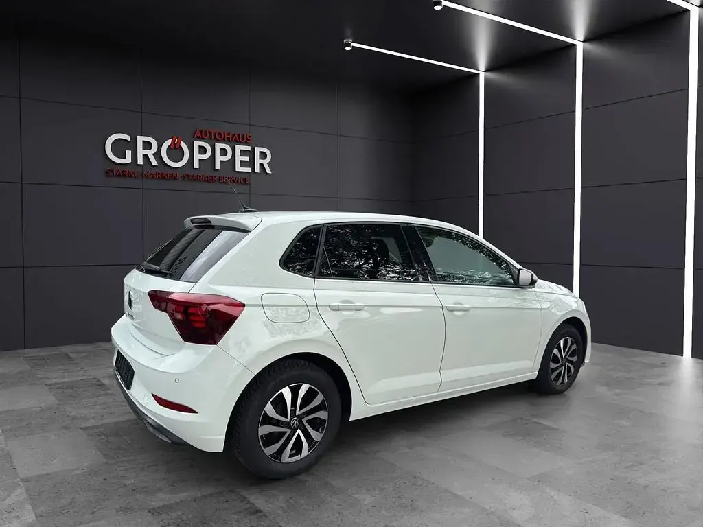 Gebraucht VW Polo Active 80 PS (58 kW) 2022 Weiß Kleinwagen