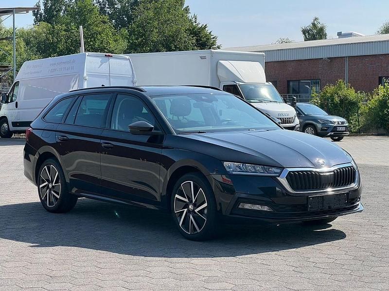 Schwarz Gebraucht 2022 Skoda Octavia Clever Kombi | 19.990 € (Fairer Preis) - Bild 1/4