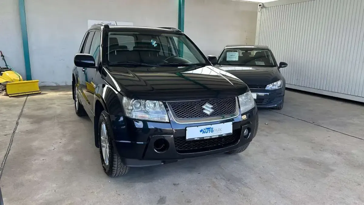 Gebraucht Suzuki Grand Vitara Comfort 140 PS (102 kW) 2005 Schwarz SUV