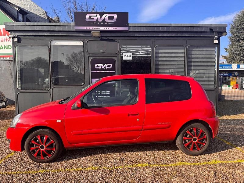 Gebraucht Renault Clio II Campus 58 PS (42 kW) 2008 Rot Kleinwagen