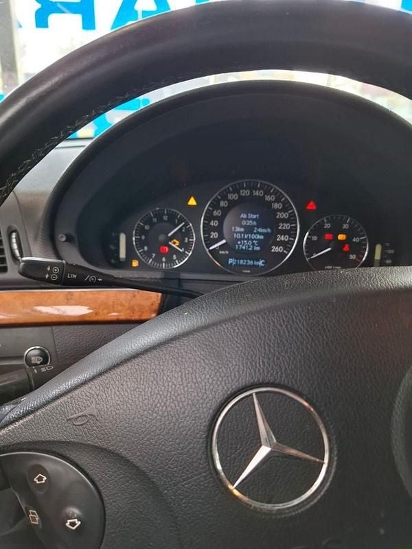 Gebraucht Mercedes E280 Elegance 177 PS (130 kW) 2005 Silber Kombi