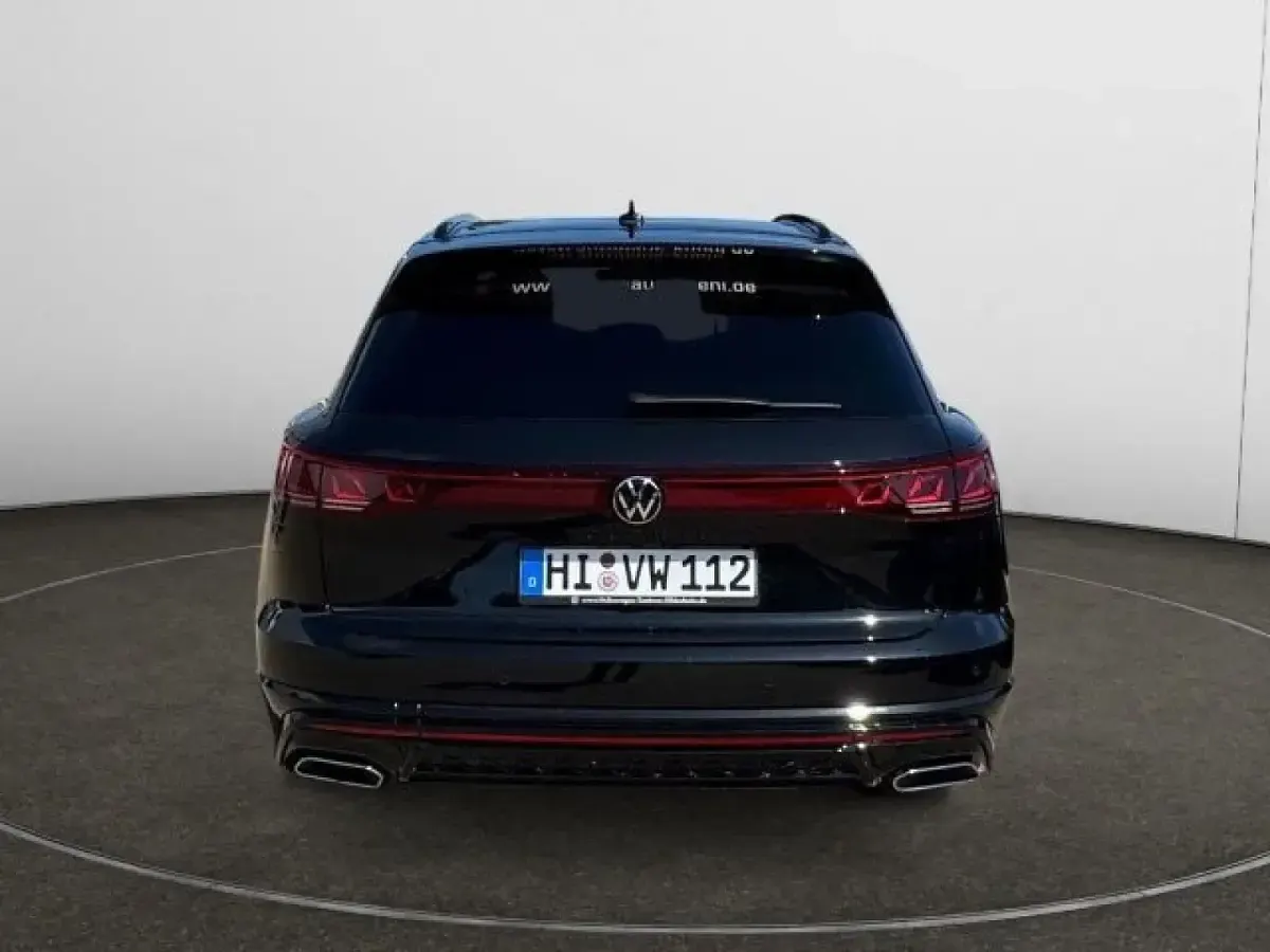 Gebraucht VW Touareg R-line 286 PS (210 kW) 2025 SUV