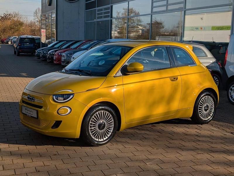Neu Fiat 500 65 PS (47 kW) 2026 Gold Kleinwagen