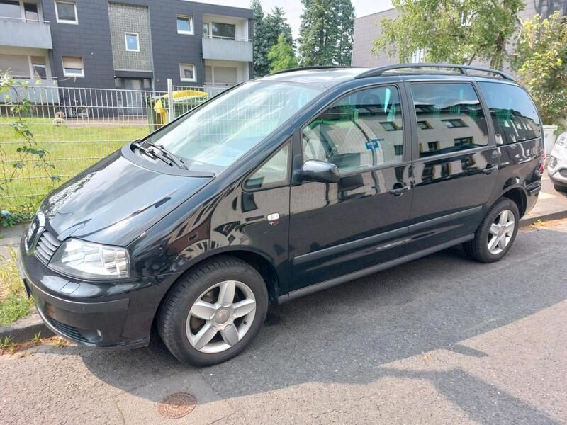 Schwarz Gebraucht 2007 Seat Alhambra Vigo Van / Kleinbus | 4.000 € (Fairer Preis) - Bild 1/4