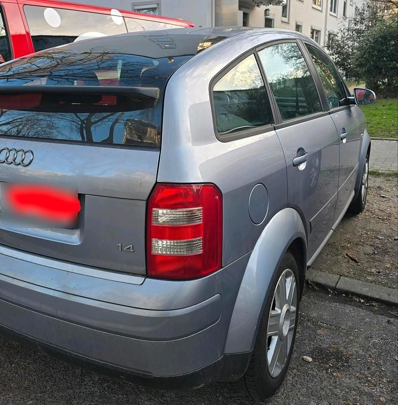 Gebraucht Audi A2 85 PS (62 kW) 2004 Silber Kleinwagen