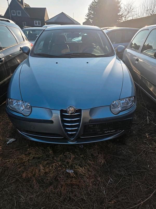 Gebraucht Alfa Romeo 147 Distinctive 150 PS (110 kW) 2003 Blau Kleinwagen