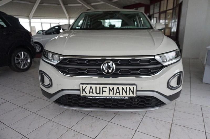 Gebraucht VW T-Roc Life 150 PS (110 kW) 2024 Ascotgrau SUV