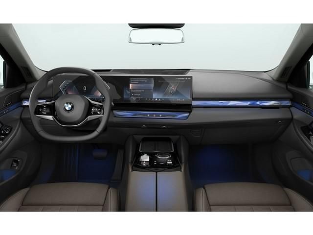 Neu BMW 520 197 PS (144 kW) 2026 Weiß Kombi