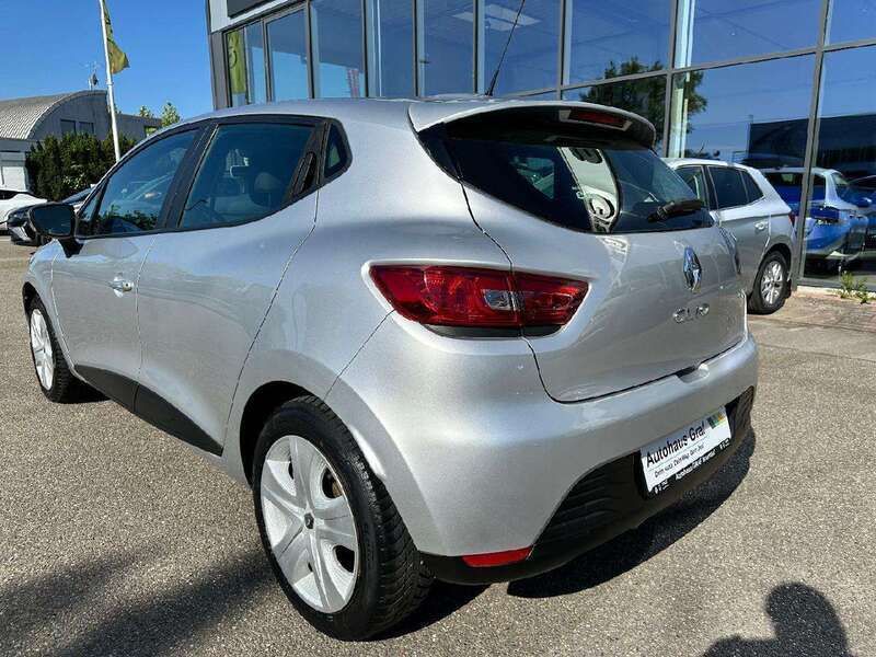 Gebraucht Renault Clio IV Dynamique 73 PS (53 kW) 2014 Platingrau Kleinwagen