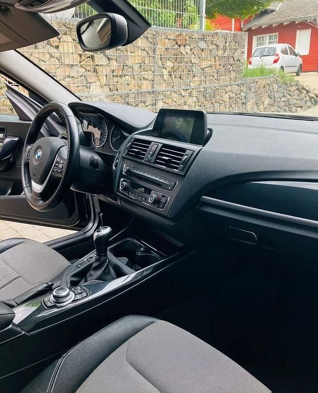 Second-hand BMW 116 Efficient Dynamics 116 CP (85 kW) 2013 Negru Hatchback