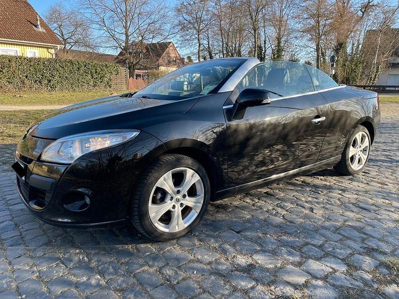 Gebraucht Renault Mégane Cabriolet Dynamique 131 PS (96 kW) 2010 Schwarz Cabrio