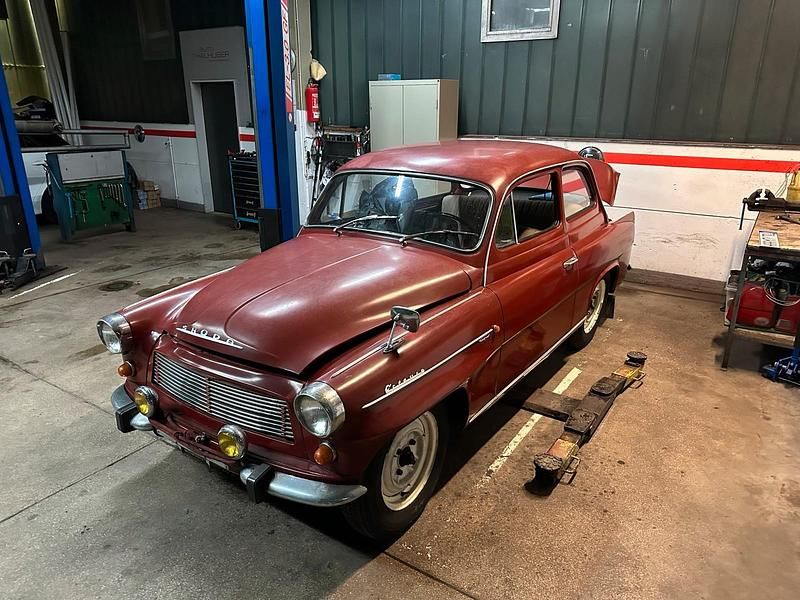 Gebraucht Skoda Octavia 48 PS (35 kW) 1962 Rot Limousine