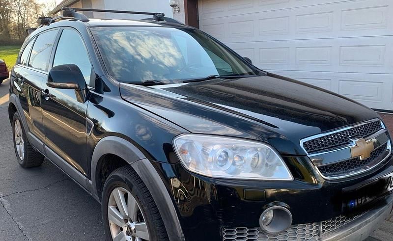 Gebraucht Chevrolet Captiva LS 150 PS (110 kW) 2008 Schwarz SUV